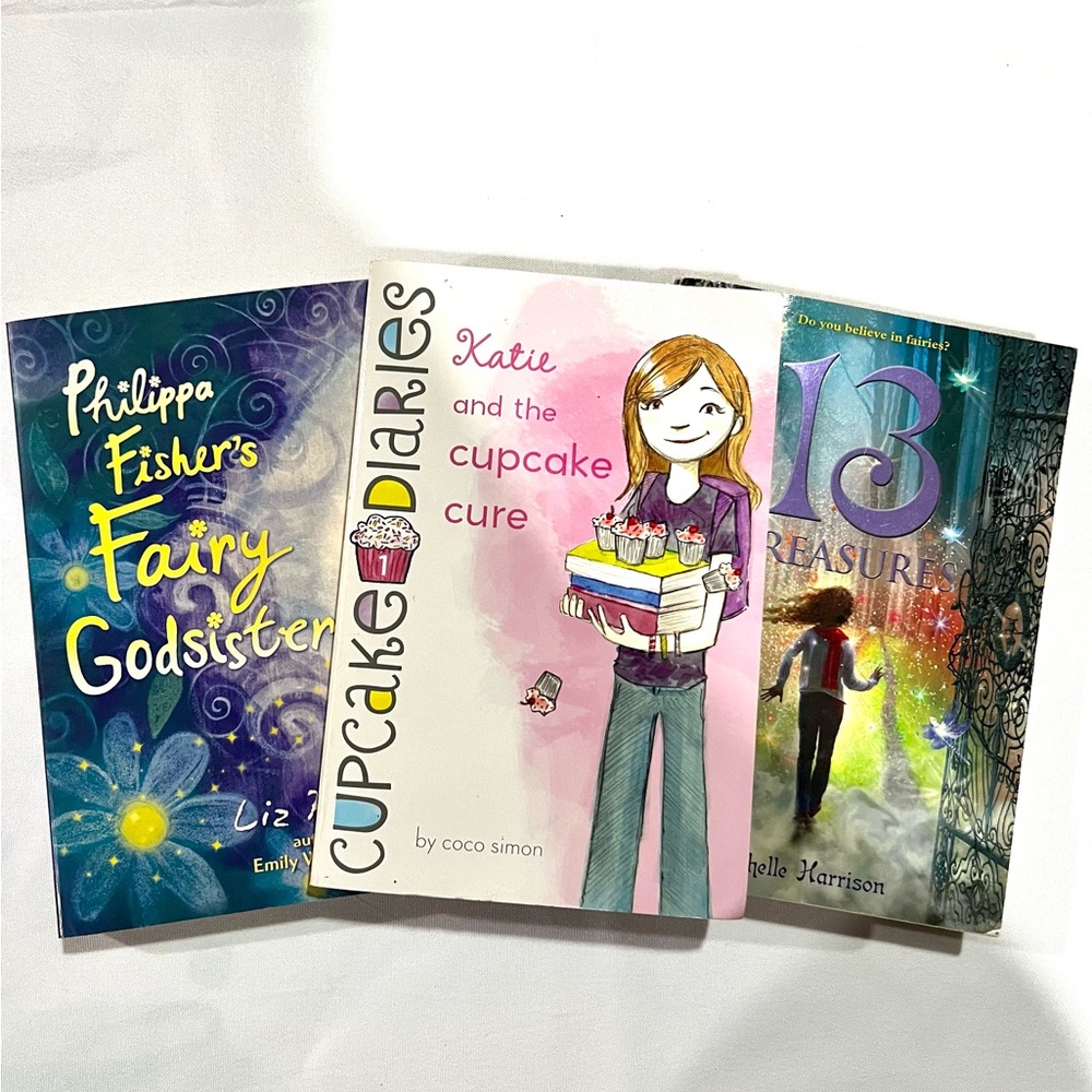 Set of 3 Girls' Middle-Grade Fun Books